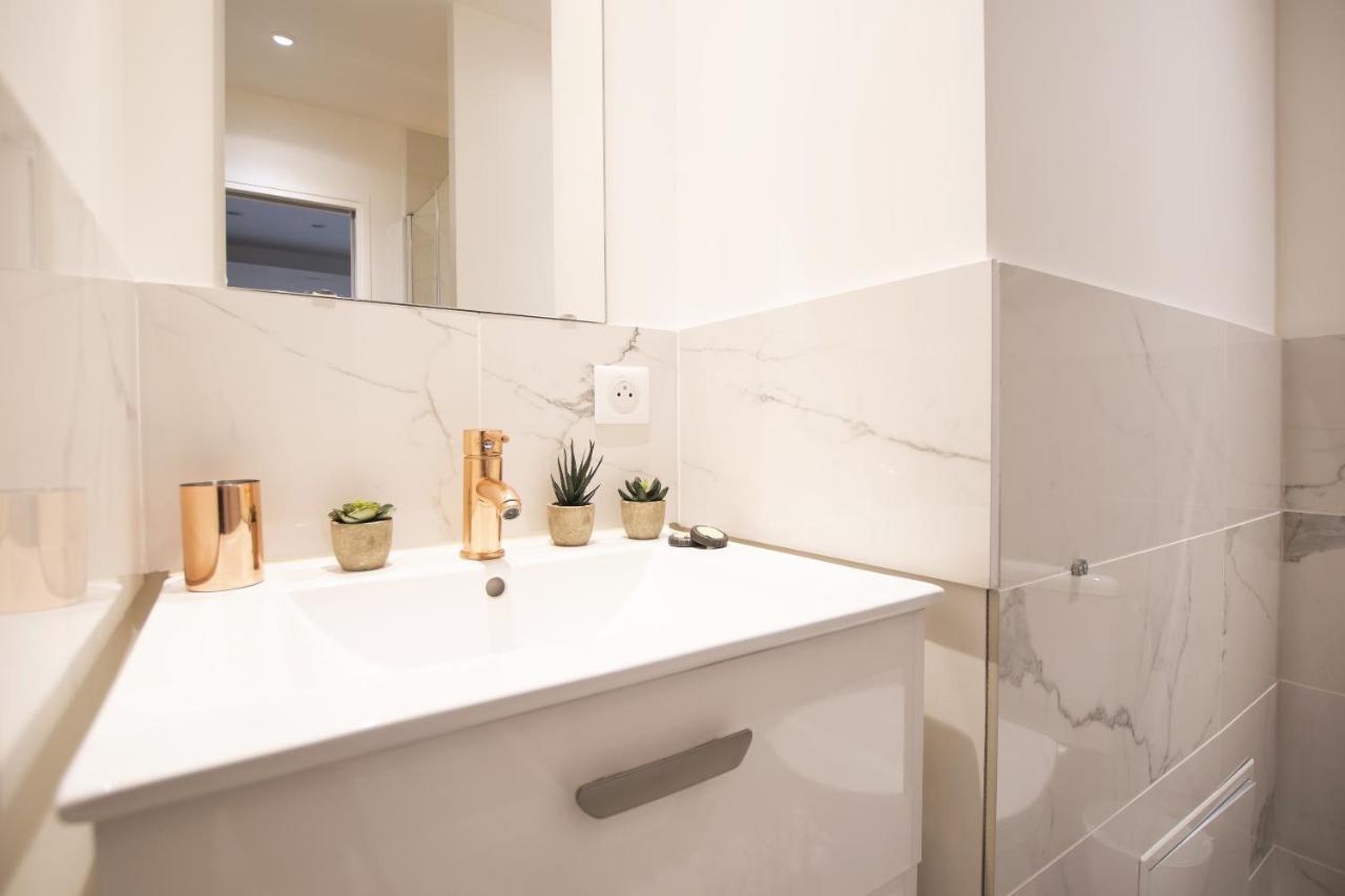 Bel Appartement Idealement Situe - Tour Eiffel Παρίσι Εξωτερικό φωτογραφία